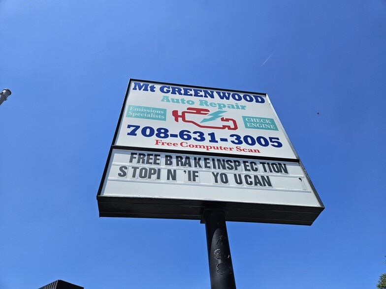 More Photos Of 12257 S Cicero Ave, Alsip Auto Repair For Lease