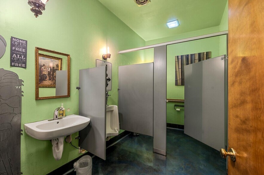 More Photos Of 535 Mill St, Grass Valley Restaurant For Sale