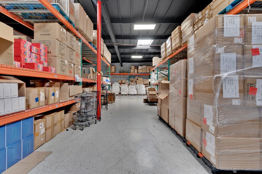 More Photos Of 23231 Vista Grande Dr, Laguna Hills Warehouse For Sale