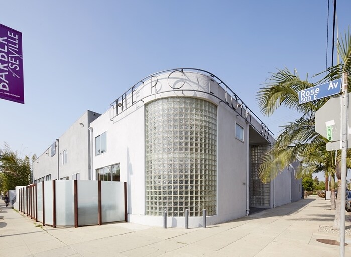 More Photos Of 553-555 Rose Ave, Venice Office For Lease