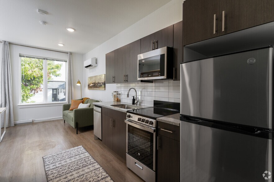 More Photos Of 312 W Terrell Ave, Fort Worth Apartments For Sale