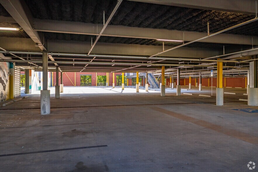 More Photos Of 165 Ottley Dr NE, Atlanta Office For Lease