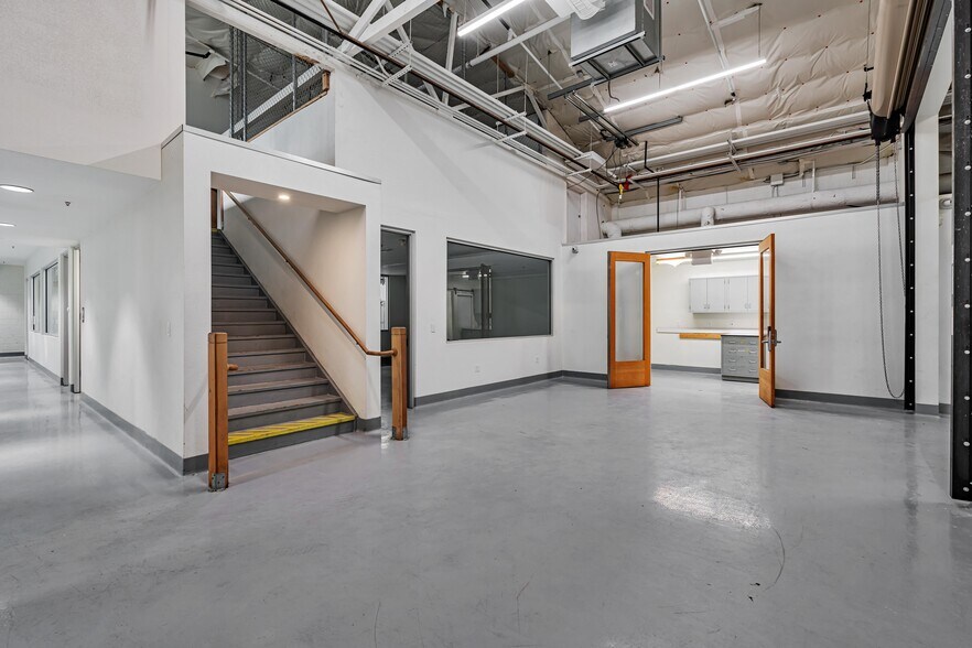 More Photos Of 1320 #1 9th St, Berkeley Industrial For Sale