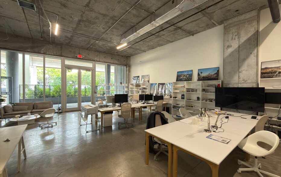 More Photos Of 2900 SW 28th Ln, Miami Apartments For Lease