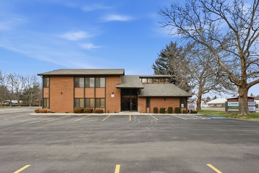 More Photos Of 10015 N Division St, Spokane Office For Lease