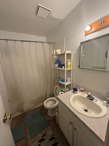 More Photos Of , Oaklyn Multifamily For Sale