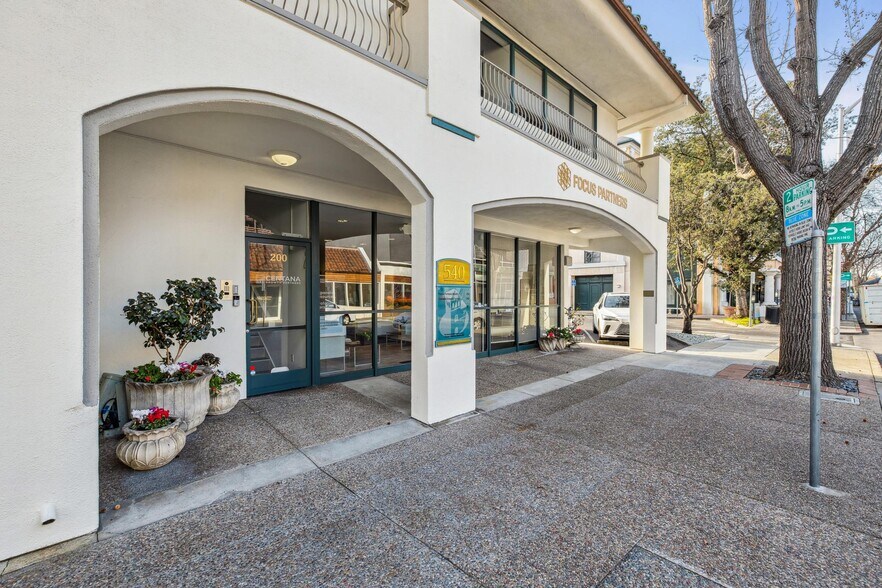 More Photos Of 540 Cowper St, Palo Alto Office For Lease