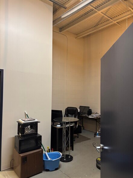 More Photos Of 12621-12631 Larchmere Blvd, Cleveland Apartments For Lease