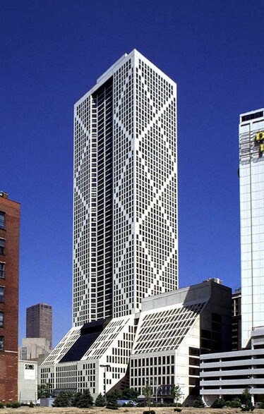 More Photos Of 446-448 E Ontario St, Chicago Office Residential For Lease