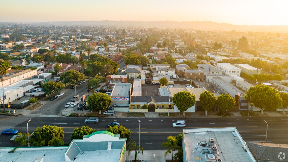 More Photos Of 5062 W Washington Blvd, Los Angeles Hotel For Sale