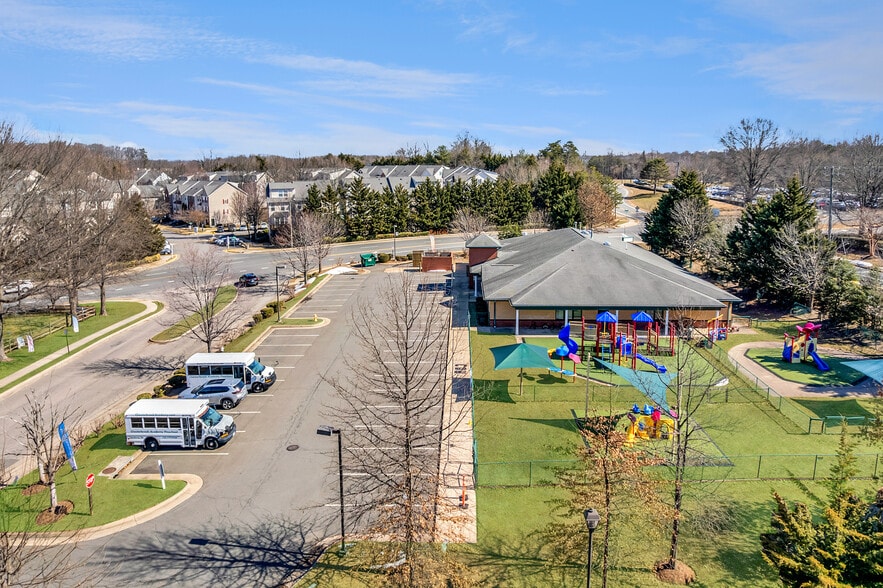 More Photos Of 12960 Troupe St, Woodbridge Daycare Center For Lease