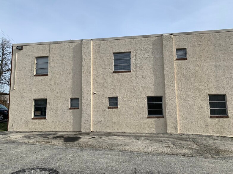 More Photos Of , Broomall Flex For Sale