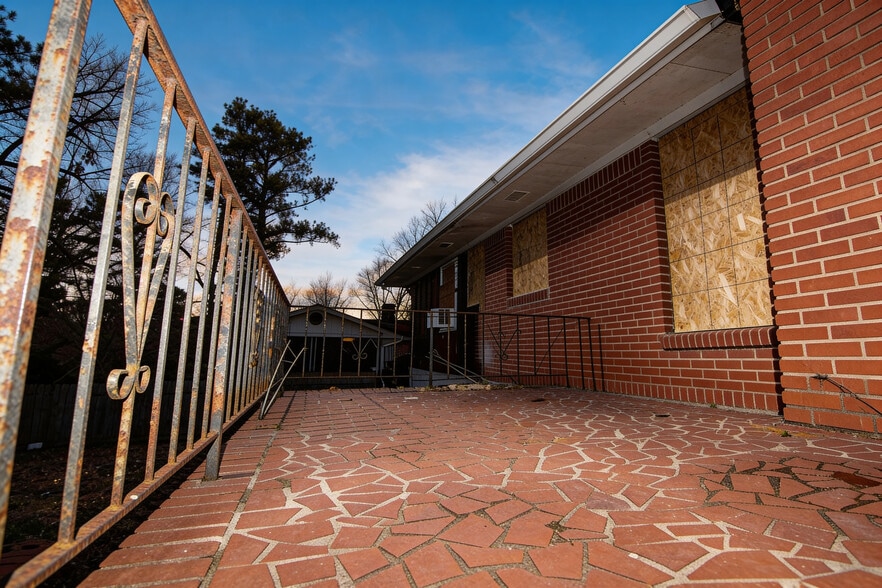 More Photos Of 5195 Austell Rd, Austell Flex For Sale