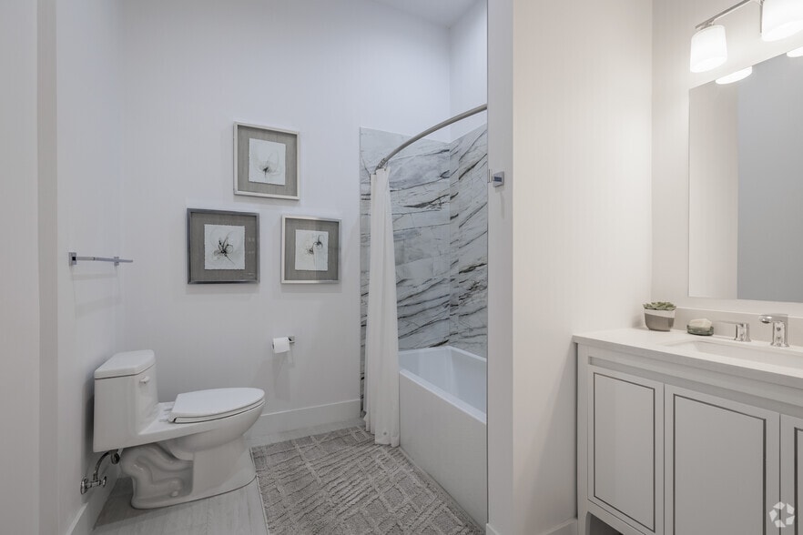 More Photos Of 19 Washington Ave, Suffern Apartments For Sale