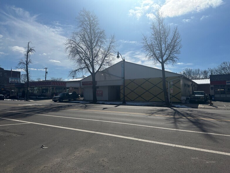 More Photos Of 62-64 E High St, Pottstown Freestanding For Lease