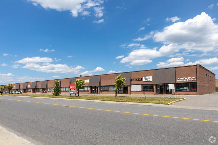 Primary Photo Of 1055-1083 Rue Bégin, Montréal Industrial For Sale