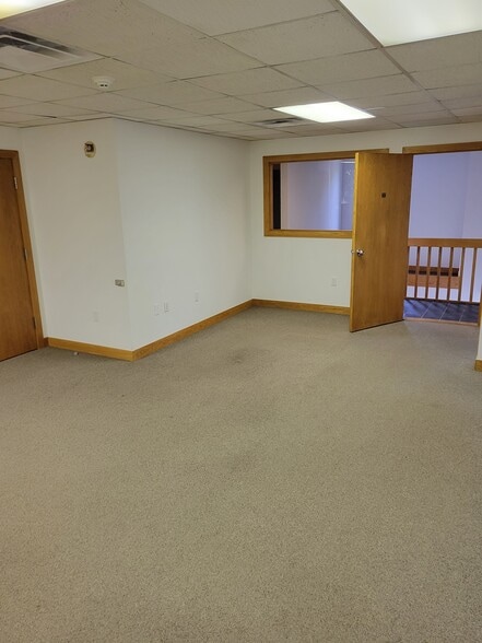 More Photos Of 73 Main St S, Woodbury Storefront Retail Office For Sale