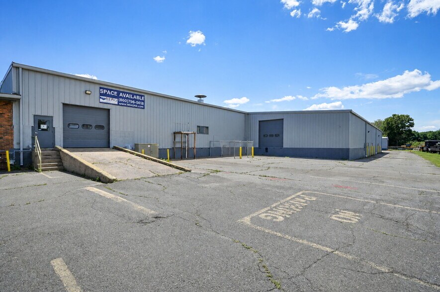 More Photos Of 481 Sullivan Ave, South Windsor Manufacturing For Lease