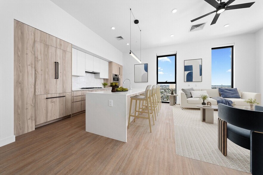 More Photos Of 817 N 6th St, Phoenix Apartments For Lease