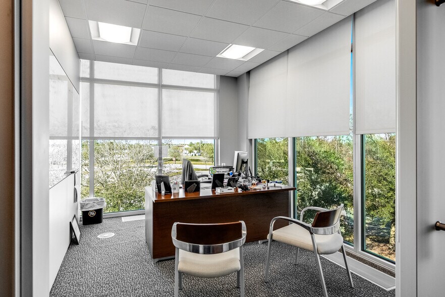 More Photos Of 1050 Satcom Ln, Melbourne Office For Sale