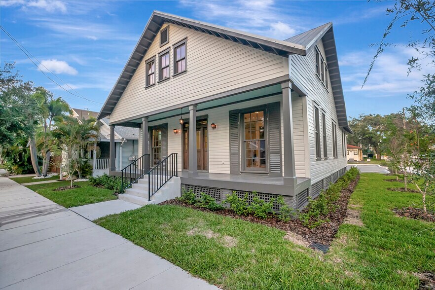 More Photos Of 2111 Cleveland St, Tampa Office For Sale