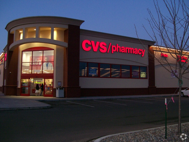 More Photos Of 7996 Brooklyn Blvd, Brooklyn Park Drugstore For Lease