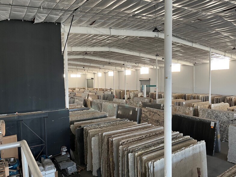 More Photos Of 5824 W Linebaugh Ave, Tampa Unknown For Lease