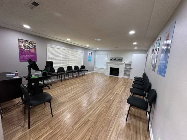 More Photos Of 2010 SE 182nd Ave, Portland Office For Lease