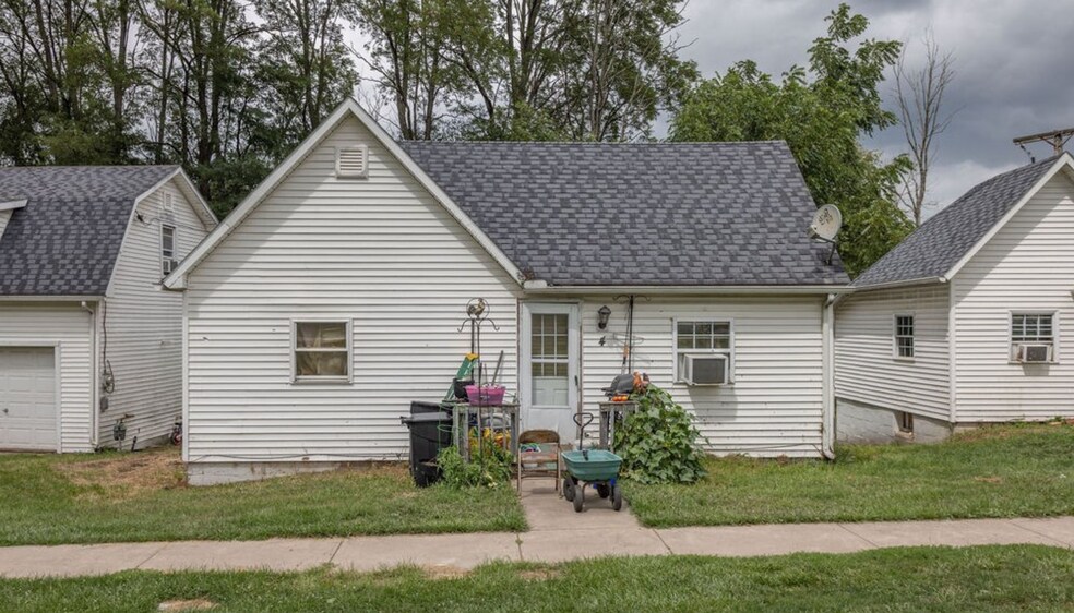 More Photos Of 19801 Route 6, Mainesburg Apartments For Sale