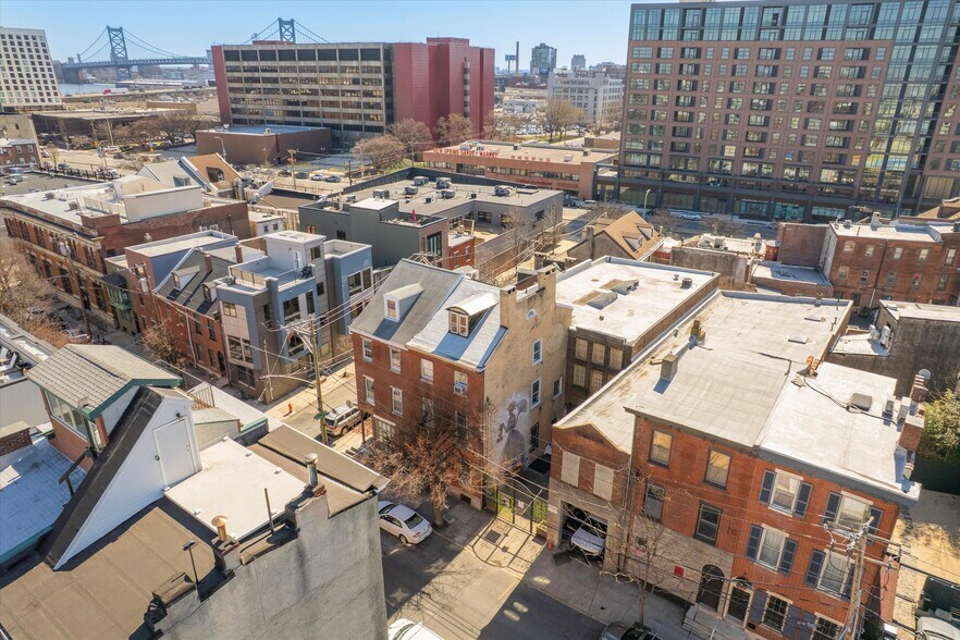 More Photos Of 414-416 Green St, Philadelphia General Retail For Sale