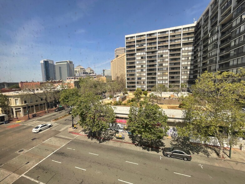 More Photos Of 411-445 8th St, Oakland Medical For Sale