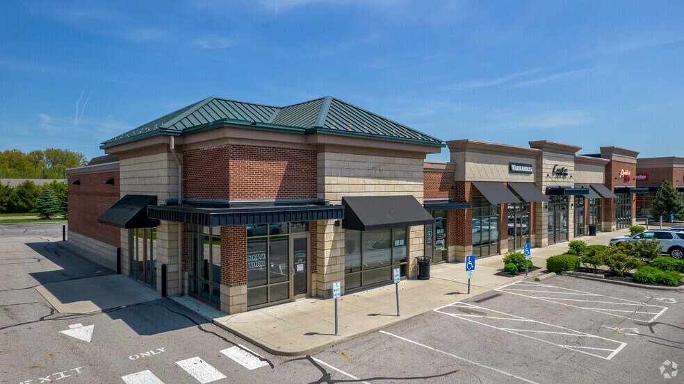 More Photos Of 9711 Sawmill Pky, Powell Storefront Retail Office For Lease