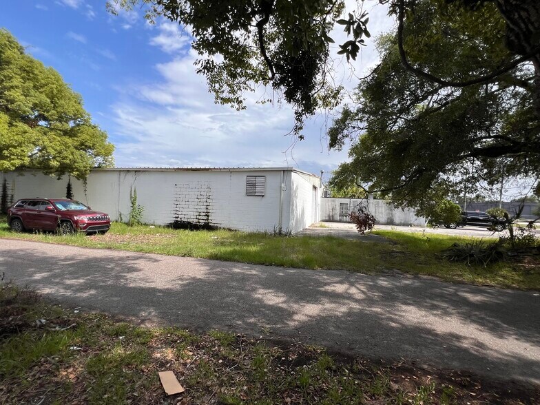 More Photos Of 1817 Florida Ave, Jacksonville Warehouse For Sale