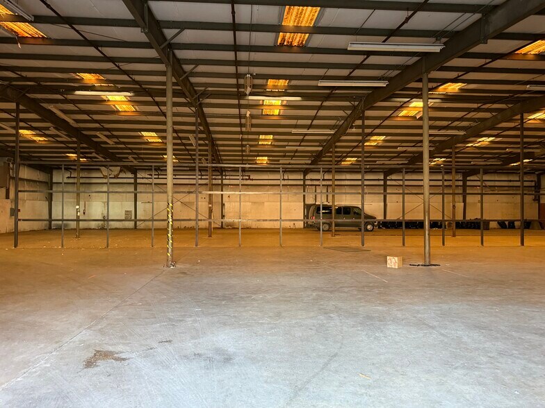 More Photos Of 312 E 9th St, Scotland Neck Industrial For Lease