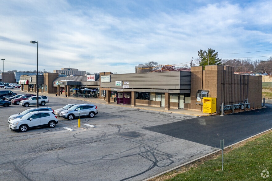 More Photos Of 6500-6620 Martway St, Mission Unknown For Lease