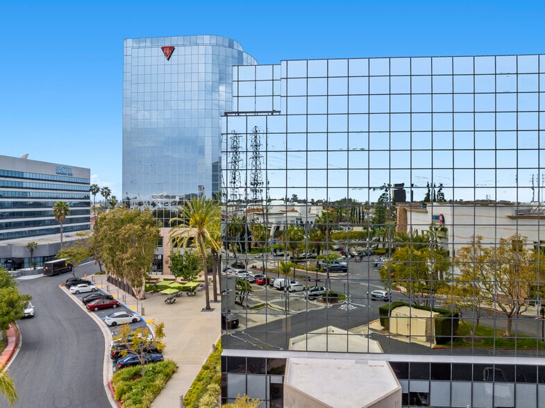 More Photos Of 7777 Center Ave, Huntington Beach Unknown For Lease