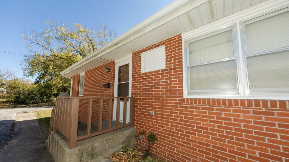 More Photos Of 103 Martin St, Greenfield Apartments For Sale