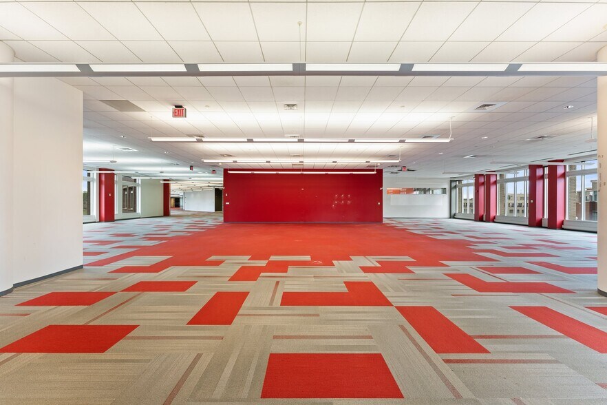 More Photos Of 2000 Duke St, Alexandria Office For Sale