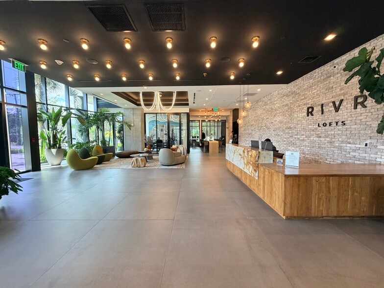 More Photos Of 460 SW 4th Ave, Fort Lauderdale Apartments For Lease