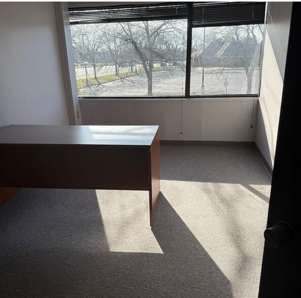 More Photos Of 4488 W Bristol Rd, Flint Medical For Sale