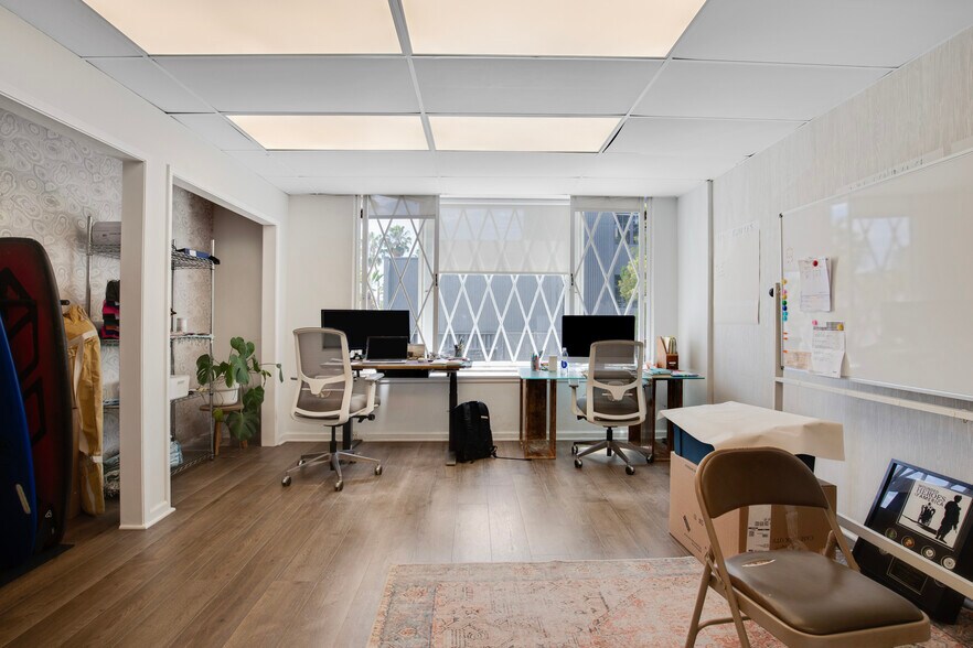 More Photos Of 1321 7th St, Santa Monica Office For Sale