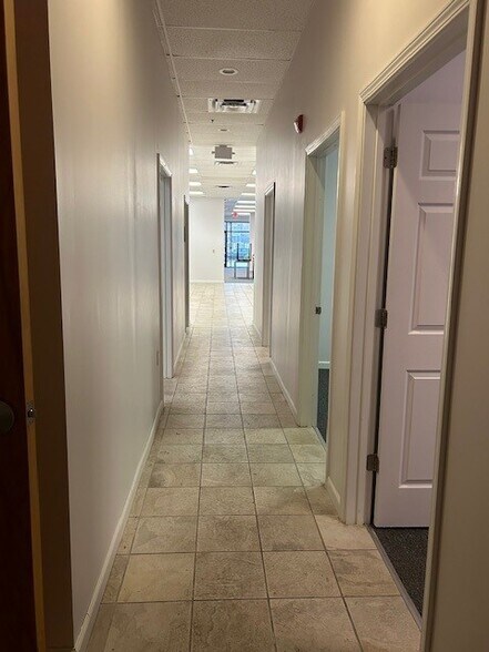 More Photos Of 790-824 Main St, Milford Unknown For Lease