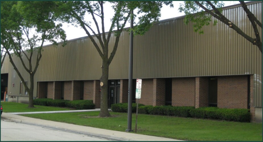 More Photos Of 1550-1560 Howard St, Elk Grove Village Warehouse For Lease