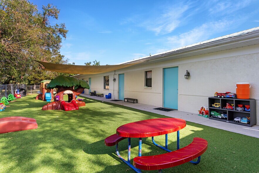More Photos Of 19660 S Tamiami Trl, Fort Myers Daycare Center For Sale