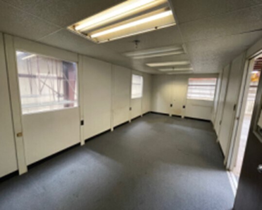 More Photos Of 3700 Cohen Pl, Lynchburg Warehouse For Lease