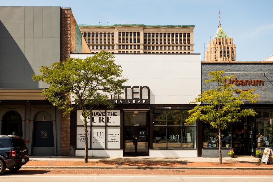 Primary Photo Of 6541 Woodward Ave, Detroit Storefront For Sale