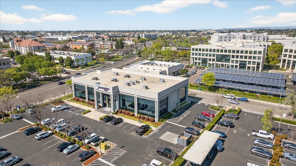 More Photos Of 7060 N Fresno St, Fresno Office For Lease