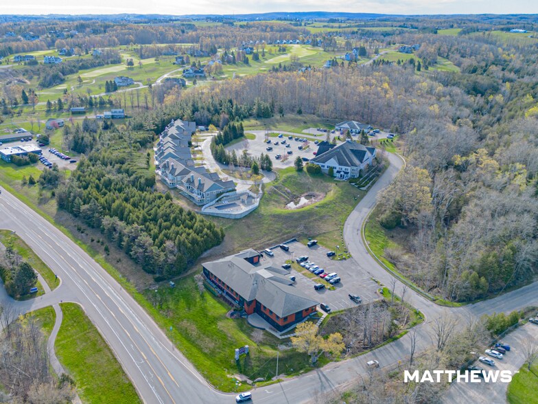 More Photos Of 4170 Cedar Bluff Dr, Petoskey Office For Sale
