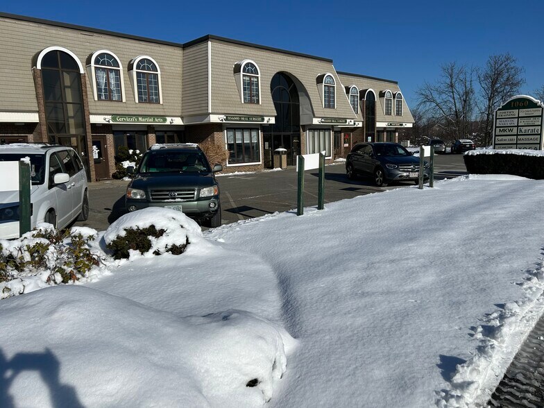 More Photos Of 1060 Osgood St, North Andover Storefront Retail Office For Lease