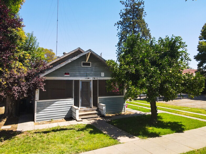 More Photos Of 2510 M St, Merced Office For Sale